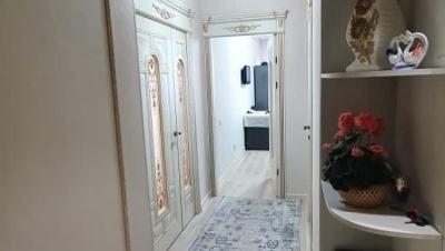 Продаю 1ком квартиру студию