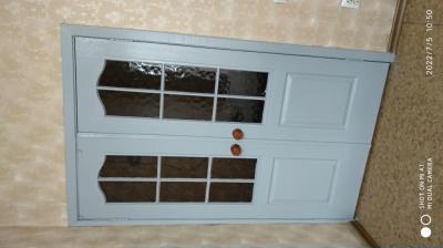 Продаю межкомнатные двери.Россия.