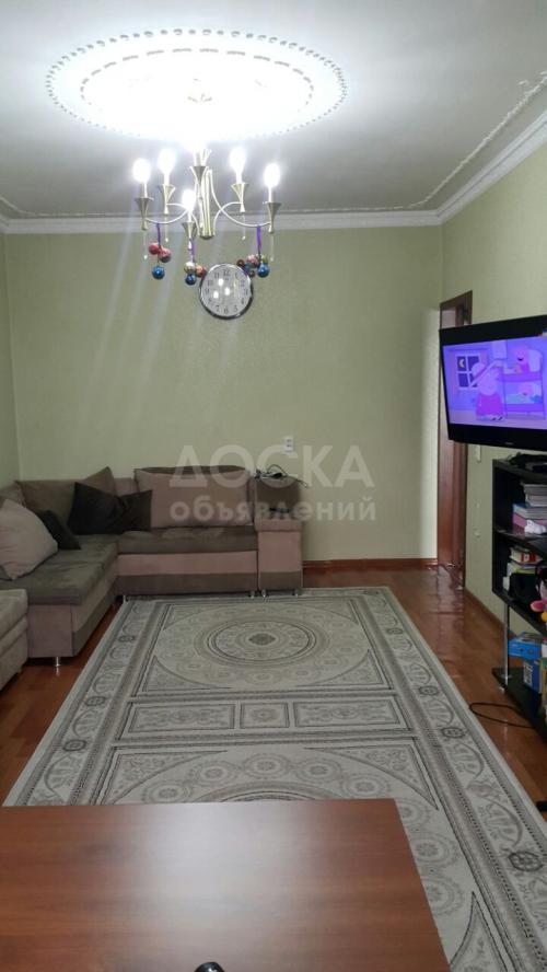 Продаю квартиру 1-ком., 106кв. м., этаж - 7/9, Аламедин-1.