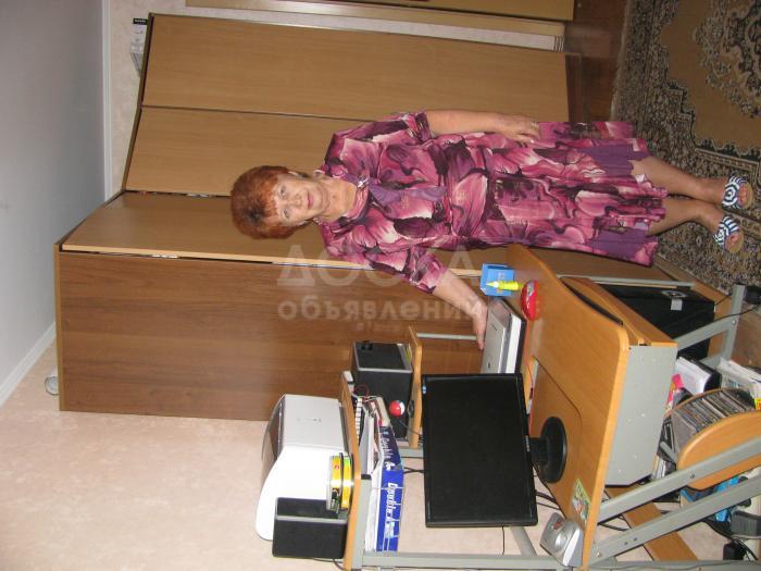 Продаю квартиру 3-ком., 58кв. м., этаж - 2/4, 11 микро,