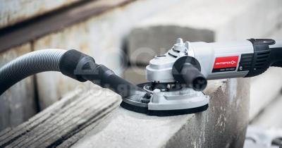 Продаю шлифмашинку ручную по бетону ! Бензин