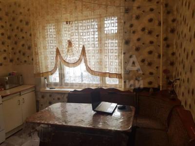 Продаю 1-комнатную квартиру, 35кв. м., этаж - 1/9, Абдрахманов/Боконбаева.