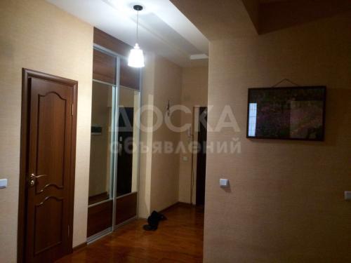 Продаю квартиру 110кв. м., боконбаева-исанова.