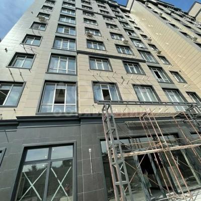 Продаю 1-комнатную квартиру, 47кв. м., этаж - 2/10, Исанова/Бокрнбаева 39,000$  с ремонтом.