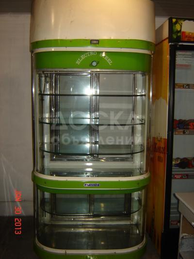 Не рабочий витринный холодильник