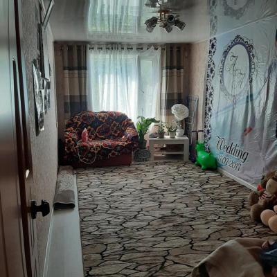 Продаётся 2х комнатная квартира в городе Каракол, район Рыб.завод.