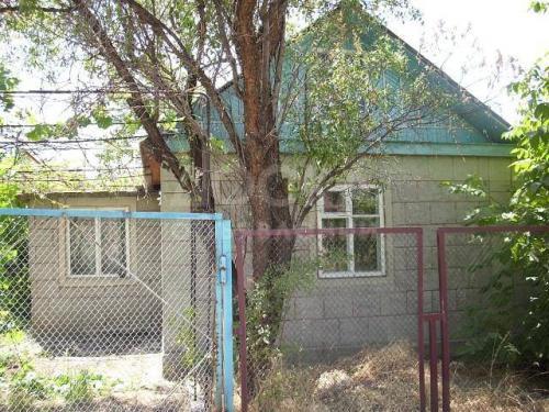 Продаю дачу 4-ком., 10*10кв. м., этаж-1, 10-сот., стена кирпич, город Кант, ул. Дачная.