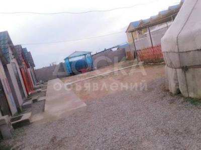 Продаю коттедж 1-комнатную 1кв. м., этаж-1, 5.5-сот., стена кирпич, Бостери.