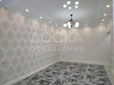 Продаю 1-комнатную квартиру, 44кв. м., этаж - 4/9, ж/м Кок-Жар, по улице Ахунбаева/ Куйручук.