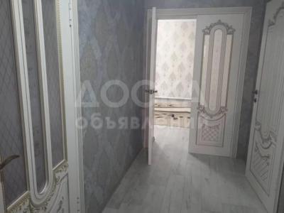 Продаю дом 6-ком. 5,5сотоккв. м., этаж-2, 5,5-сот., стена кирпич, Район Эне Сай, Алматинская 487/1.