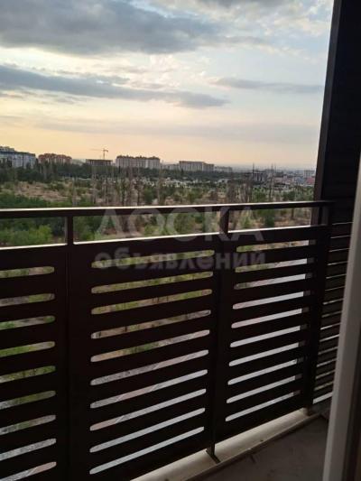 Продаю 1-комнатную квартиру, 49кв. м., этаж - 8/9, Мира / Магистраль .