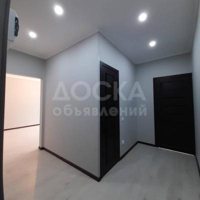 Продаю 1-комнатную квартиру, 49кв. м., этаж - 8/9, Мира / Магистраль.