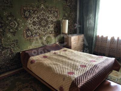 Продаю 2-комнатную квартиру, 46кв.мкв. м., этаж - 5/5, Ул. Уметалиева дом 64.