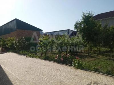 Продаю участок под строительство, 5 соток Камбар Ата.