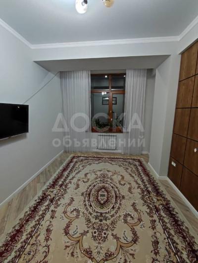 Продаю 2-комнатную квартиру, 56кв. м., этаж - 3/10, восток-5.