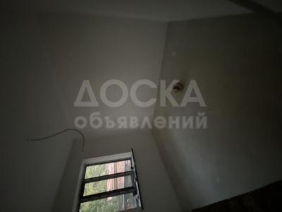 Продаю дом 5-ком. 120 кв мкв. м., этаж-1, 5-сот., стена кирпич, Ж/м Ак-Орго.