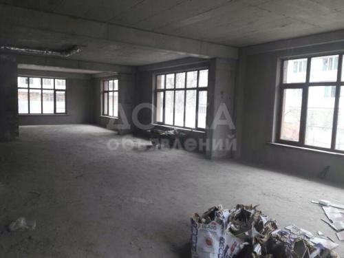 Продаю коммерческую недвижимость свободного назначения 180кв. м., Ахунбаева.