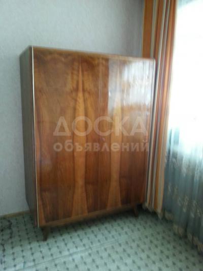 продаю гард. дерев. шкаф