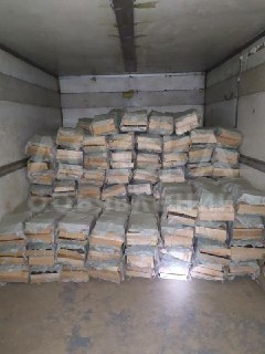 Продаю сухие дрова с доставкой.