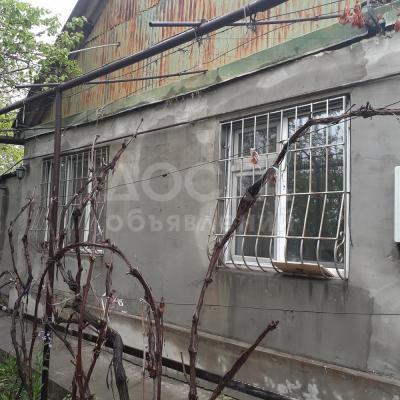 Продаю дом 4-ком. 107кв. м., этаж-1, 6-сот., стена кирпич, С.аламедин .