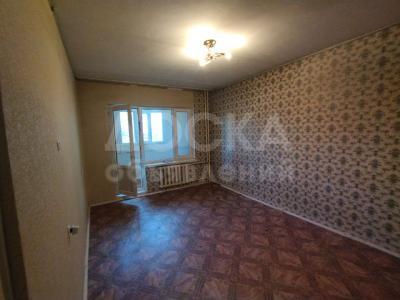 Продаю 1-комнатную квартиру, 34кв. м., этаж - 2/9, Восток-5.