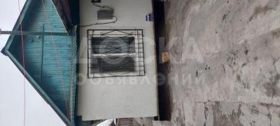 Продаю дом 3-ком. 34кв. м., этаж-1, 3-сот., стена саман, г.Бишкек.Коммунарова//Жибек Жолу.