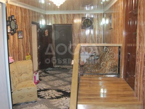 Продаю дом 9-ком., 96кв. м., этаж-1, 14-сот., стена кирпич, Кант.