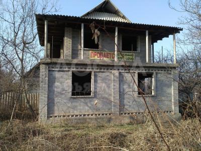 Продаю дачу 4-ком., 50кв. м., этаж-2, 5-сот., стена кирпич, Бишкек, село Таш-Мойнок, дачный поселок строитель.