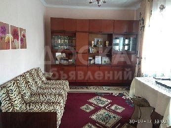 Продаю дом 5-ком., 160кв. м., этаж-1, 15-сот., стена кирпич, ново- покровка.