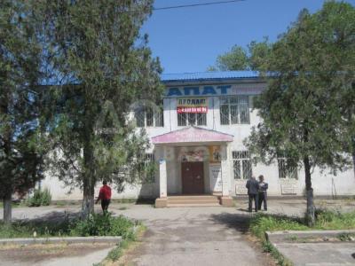 Продаю торговое помещение  800кв. м., с. Гавриловка, ул. Фрунзе 107 (по трассе Бишкек - Сокулук)..