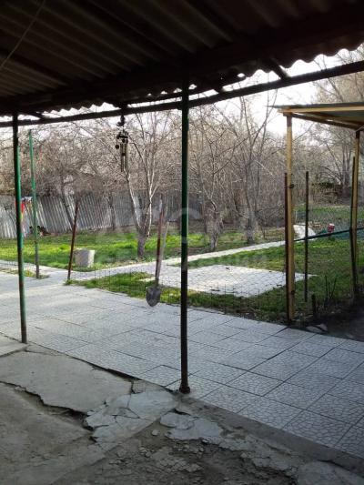 Продаю дом 5-комнатную 69кв. м., этаж-1, 8,5-сот., стена саман, Элебесова/пер. Ортотокойский (Карагачевая роща, по Советской за .