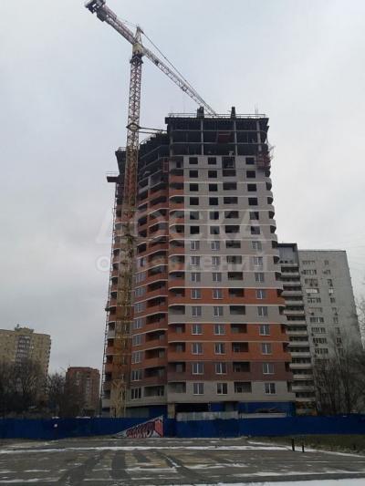 Продаю 3-комнатную квартиру, 56кв. м., этаж - 1/2, Сокулук.