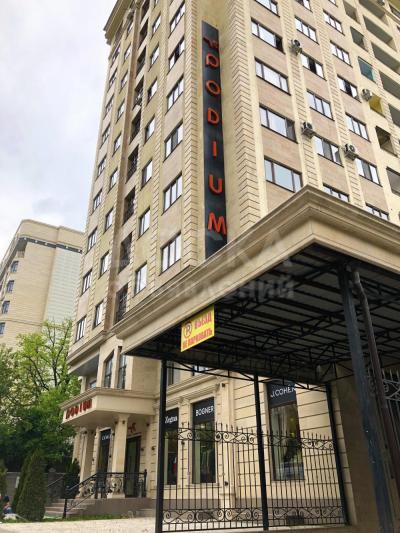 Продаю 2-комнатную квартиру, 57кв. м., этаж - 8/10, Токтогула 141/Исанова.