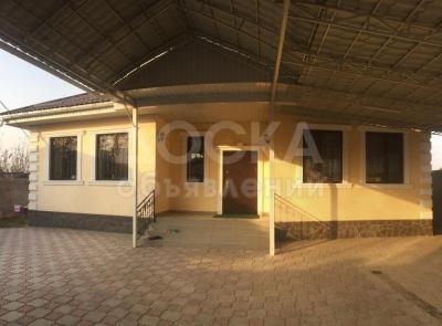 Продаю дом 5-ком. 160кв. м., этаж-1, 4-сот., стена кирпич, Ж/м Арча-Бешик улица Чортекова/Магистраль.