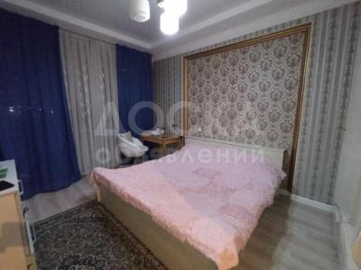 Продаю 2-комнатную квартиру, 71кв. м., этаж - 5/9, Жумабека 9.