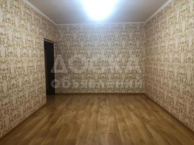 Продаю 2-комнатную квартиру, 62кв. м., этаж - 9/9, Улан-2.