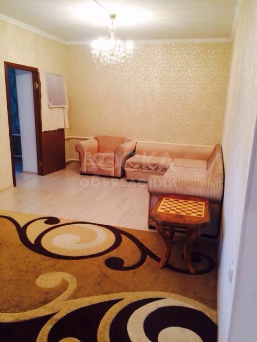 Продаю дом 3-ком., 80кв. м., этаж-1, 4-сот., стена кирпич, ул. Ахунбаева/Чапаева.