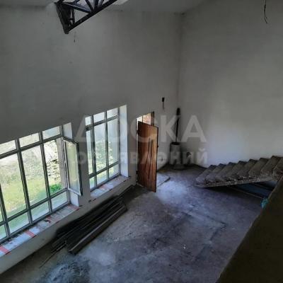 Продаю дом 5-ком. 180кв. м., этаж-2, 11-сот., стена кирпич, Ново-Покровка.