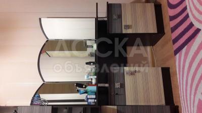 СРОЧНО! Продаю ТУАЛЕТНЫЙ СТОЛИК! За пол цены 6900! Продаю в связи с переездом.