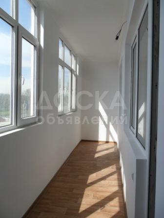 Продаю квартиру 2-ком., 81кв. м., этаж - 5/9, Орозбекова - Линейная,