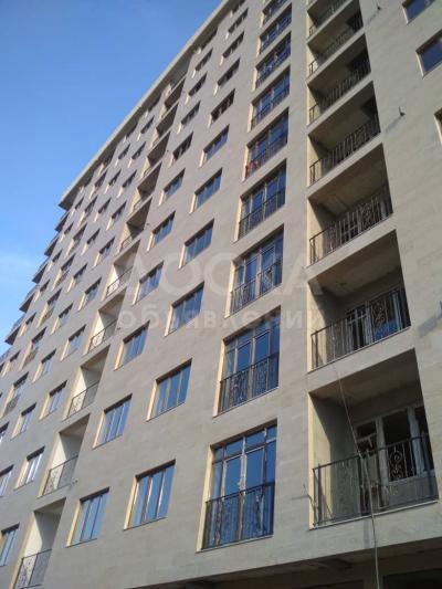 Продаю 2-комнатную квартиру, 83кв. м., этаж - 6/10, Южной Магистрали / Бакаева.