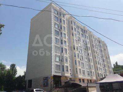 Продаю 3-комнатную квартиру, 100кв. м., этаж - 4/10, в 10-м микрорайоне, в элитном доме.