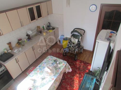 Продаю квартиру 3-ком., 79.70кв. м., этаж - 2/5, м-рн Тюлейкен 26,