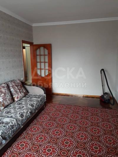 Продаю 3-комнатную квартиру, 68кв. м., этаж - 4/5, Рыскулова- Молодая Гвардия.