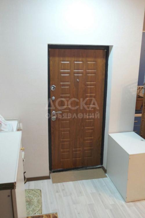 Продаю дом 5-ком., 110кв. м., этаж-1, 2-сот., стена кирпич, Бишкек.