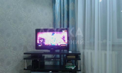 Продаю квартиру 3-ком., 60кв. м., этаж - 9/9, 10 mkr 11dom.