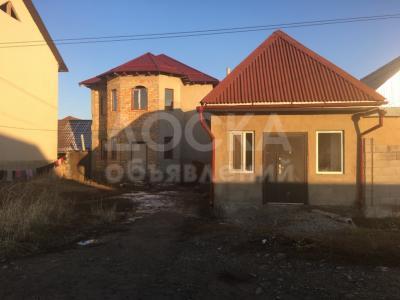 Продаю дом 4-ком., 200кв. м., этаж-2, 4-сот., стена кирпич, Ж/М Рухий-Мурас.