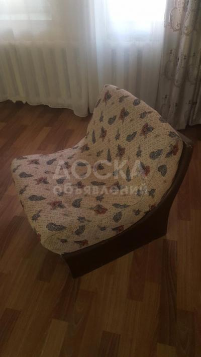 Продаю 4 кресла!