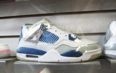 Кроссовки высокие Jordan белосиние, размер 36 и 37