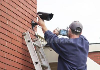 Качественно устанавливаем видеонаблюдение самые низкие цены установка домофонов 500 сом
Установка видеонаблюдения домофонов. 
Акция на камеры, самые низкие цены по КР.500 сом качество гарантируем 
Обращайтесь по телефону.0708517951 
0755333318 вотсап